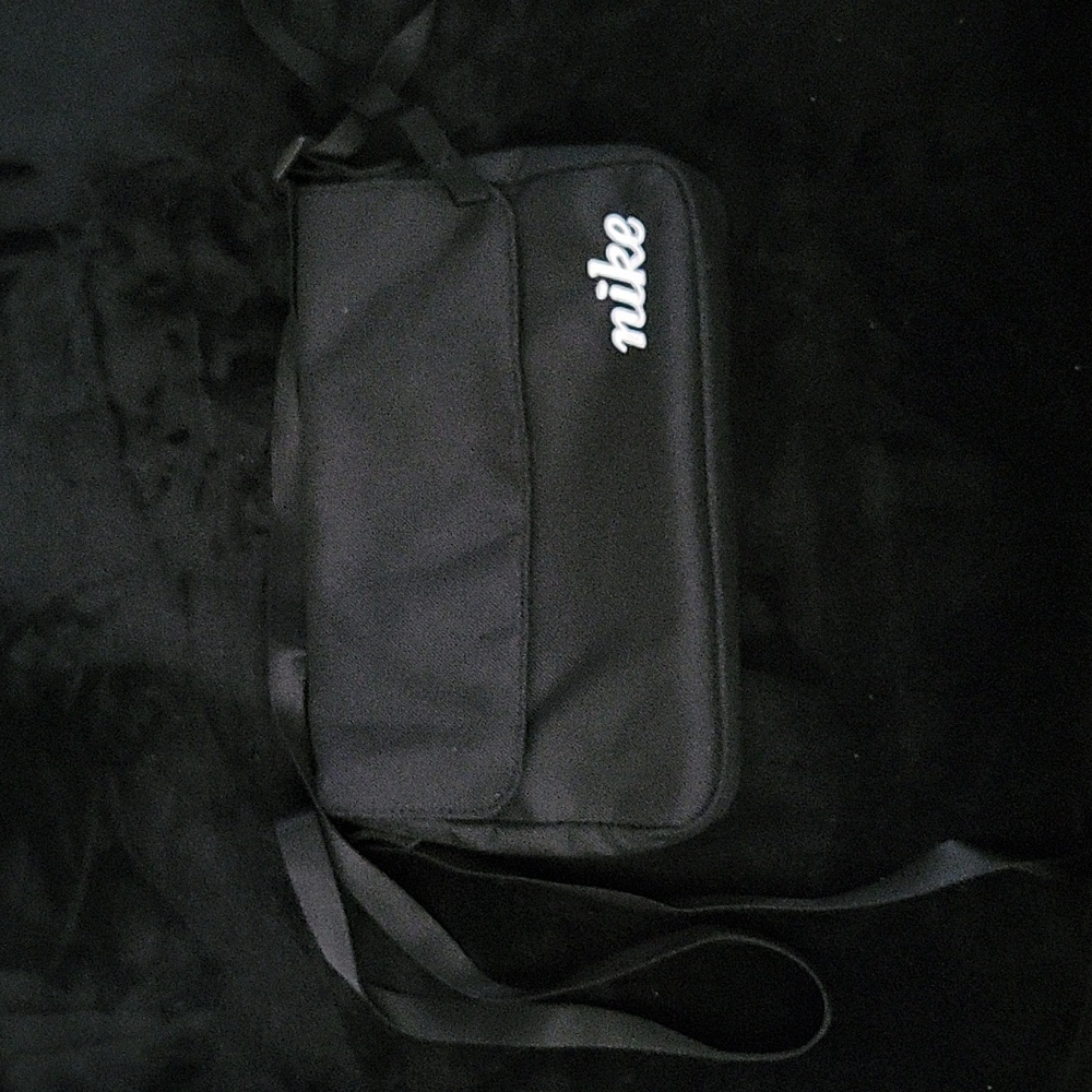 Nike crossbody bag
